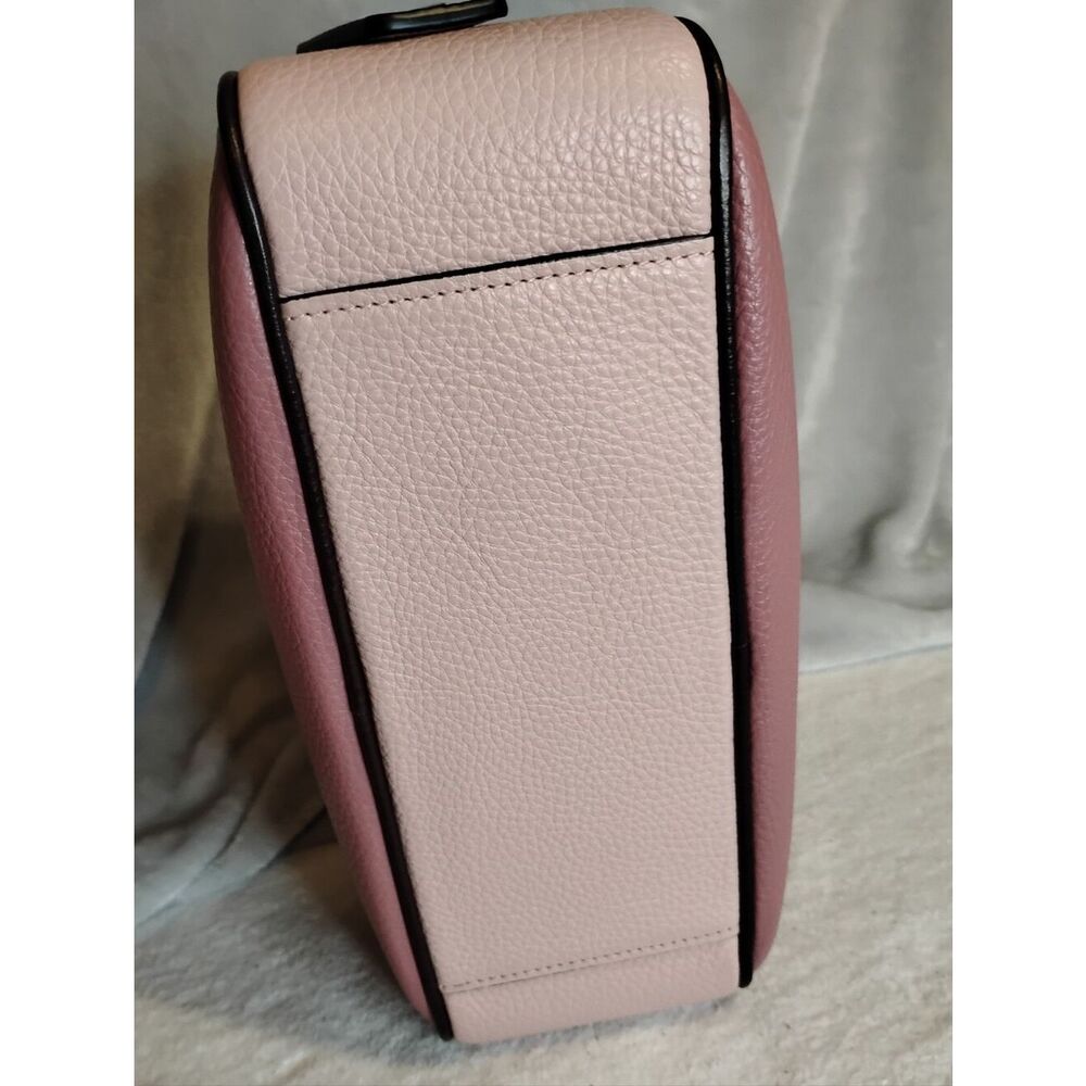USED Coach Crossbody - Picture 4 of 9